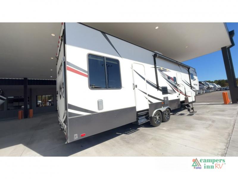 RV listing image