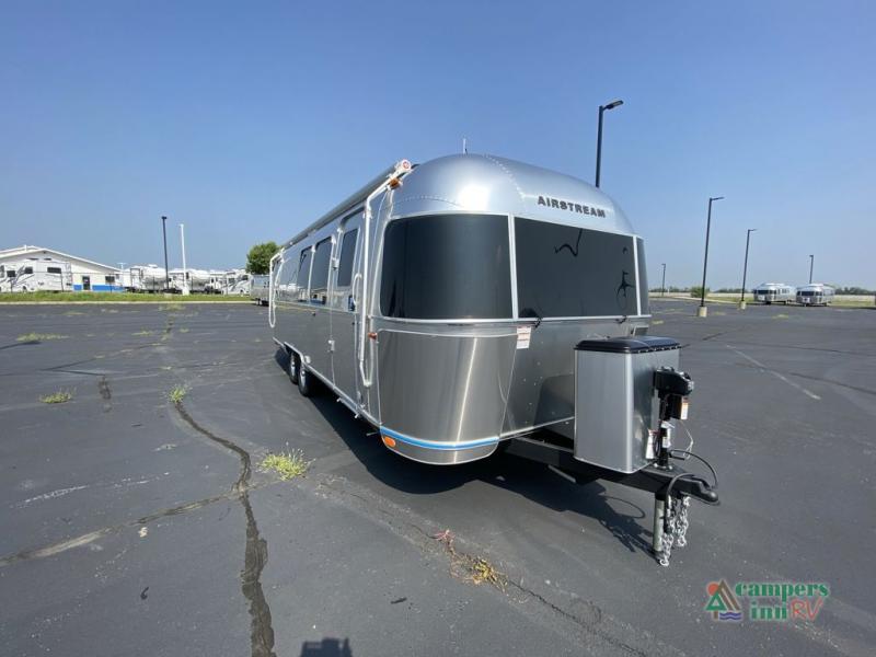 RV listing image
