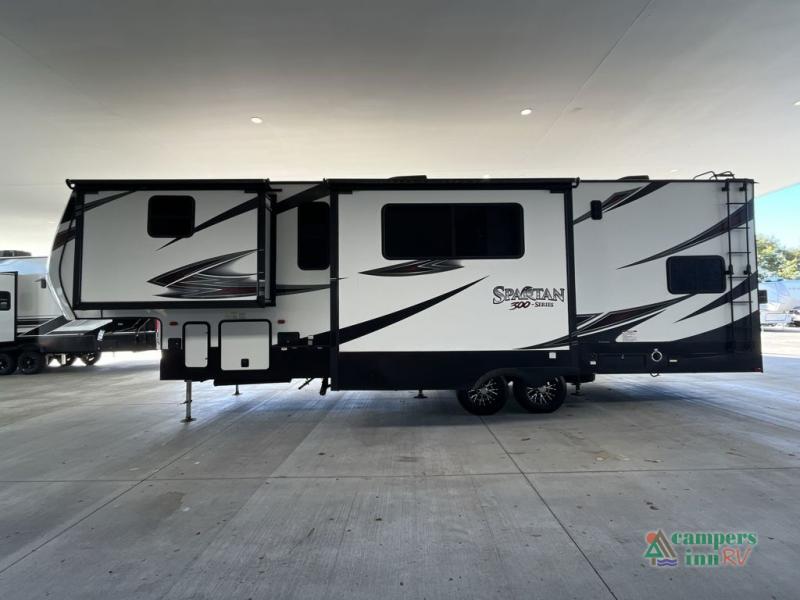 RV listing image