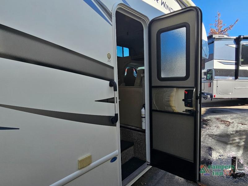 RV listing image