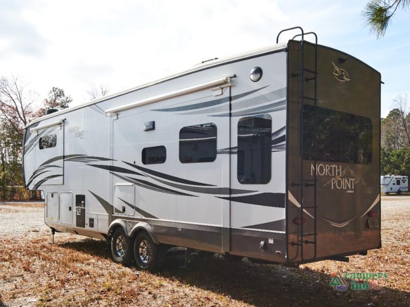 RV listing image