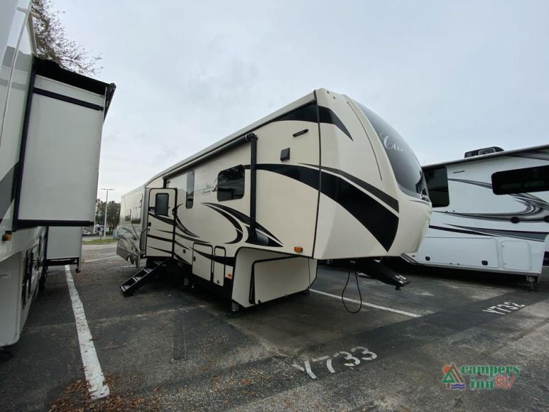 RV listing image