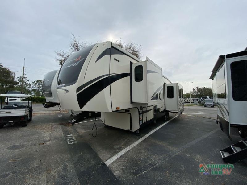 RV listing image