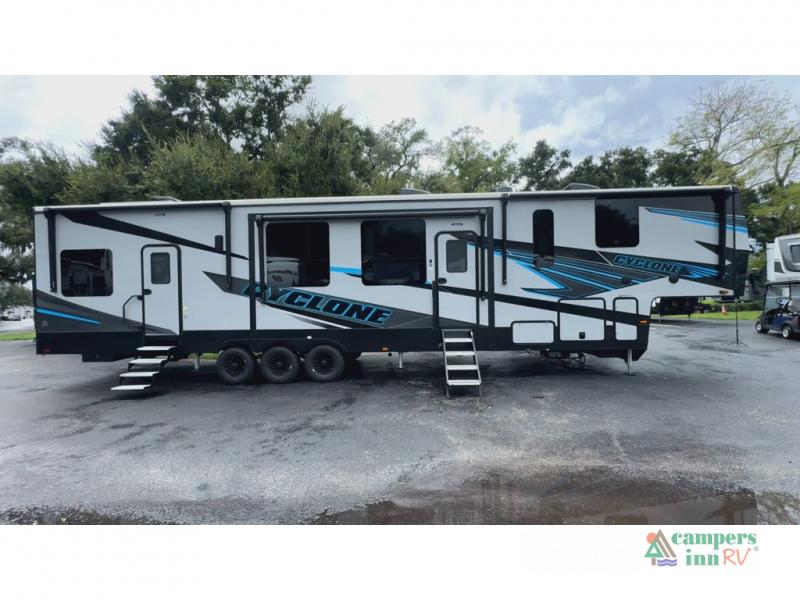 RV listing image