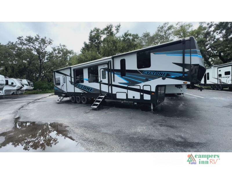 RV listing image