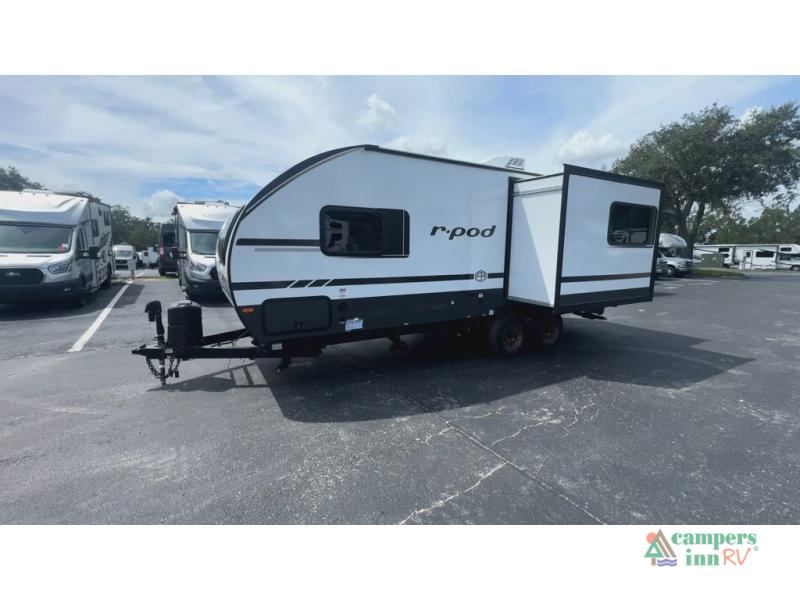 RV listing image