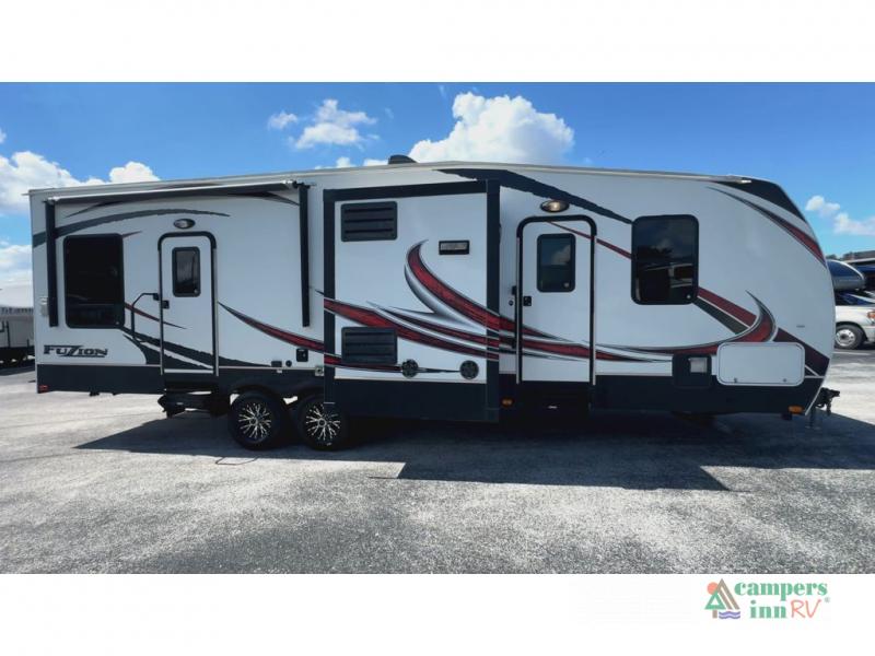 RV listing image
