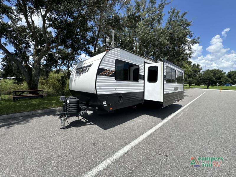 RV listing image