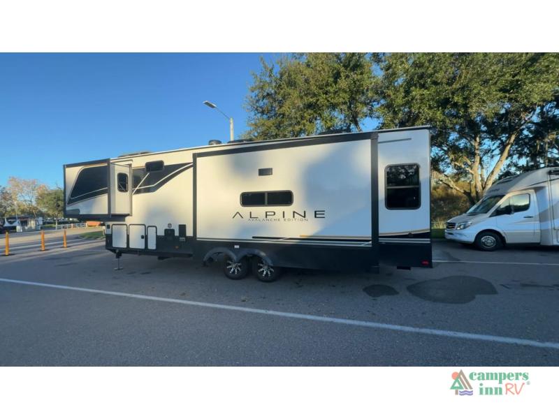 RV listing image