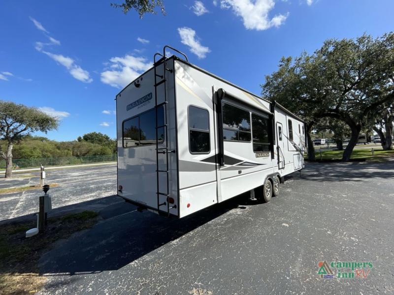 RV listing image