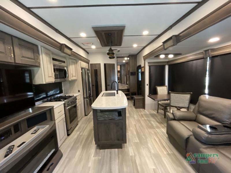 RV listing image