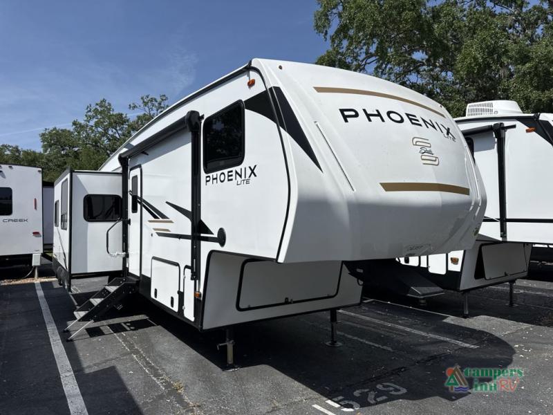 RV listing image