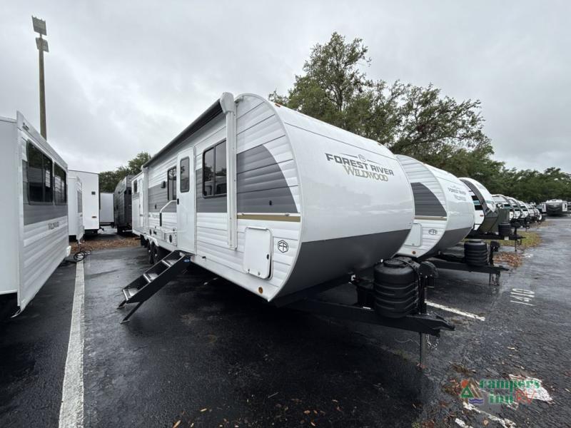 RV listing image