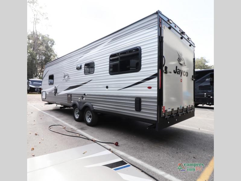 RV listing image