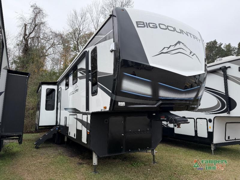 RV listing image