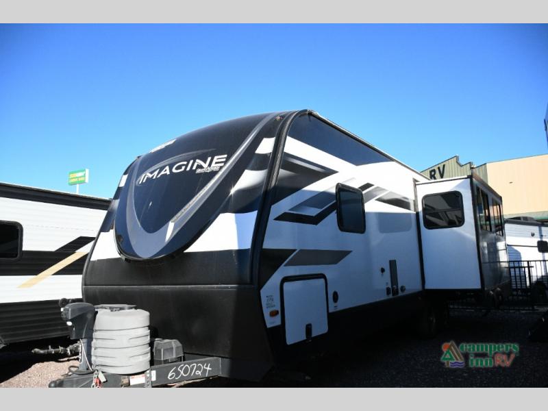 RV listing image