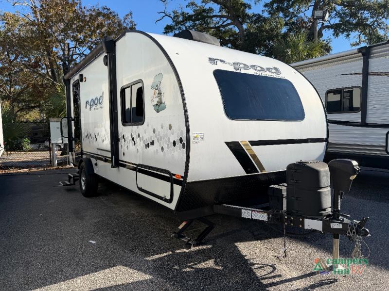 RV listing image