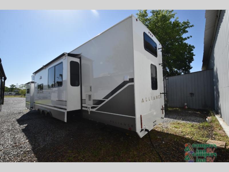 RV listing image