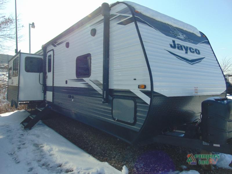 RV listing image