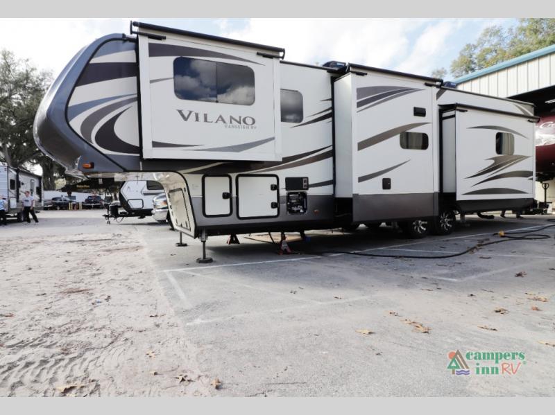 RV listing image