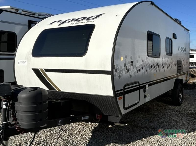 RV listing image