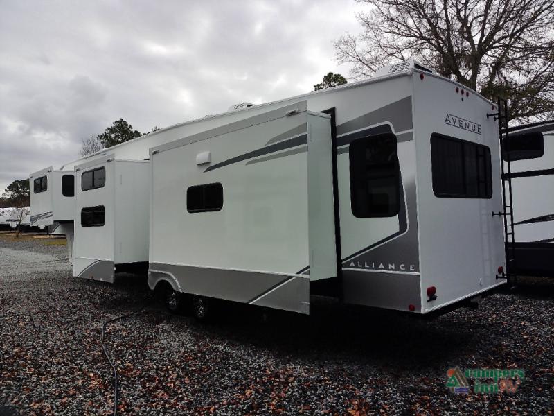 RV listing image