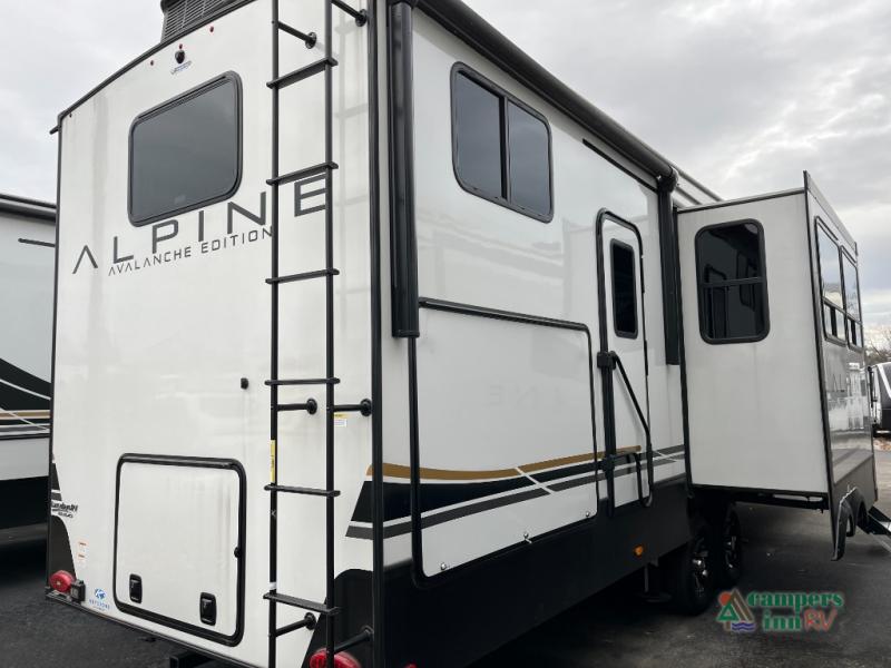 RV listing image