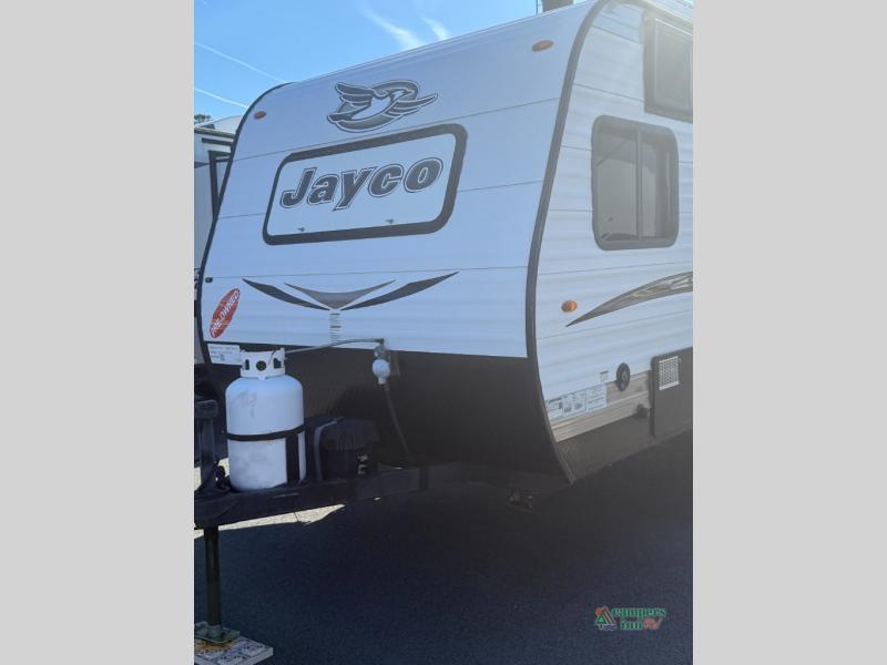 RV listing image
