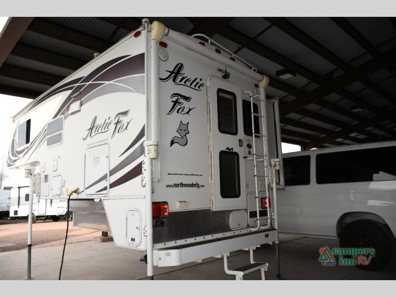 RV listing image