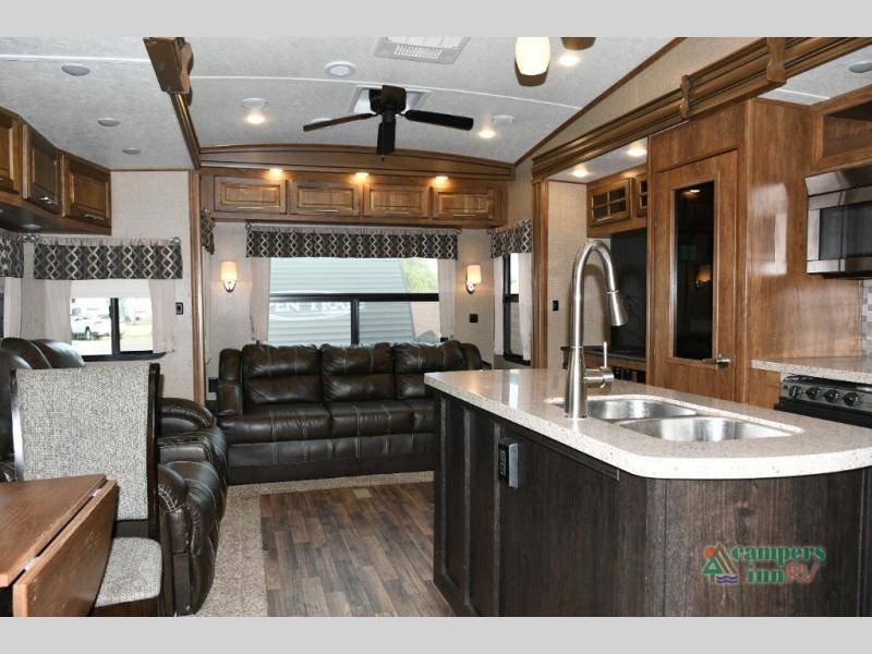 RV listing image