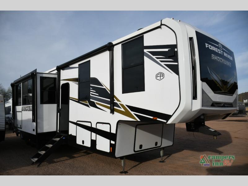 RV listing image