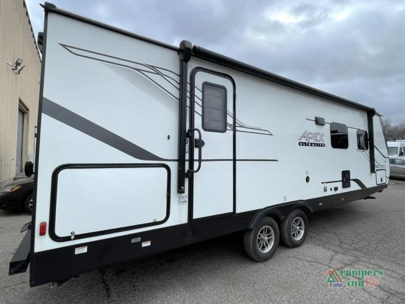 RV listing image