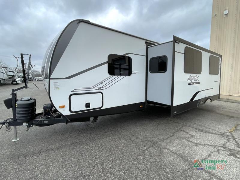 RV listing image