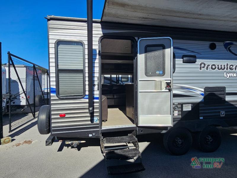 RV listing image