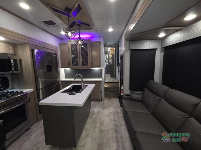 RV listing image
