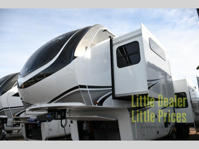 RV listing image