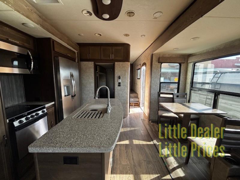 RV listing image