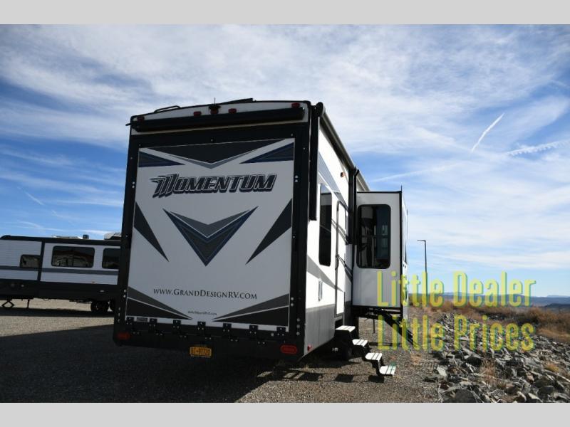 RV listing image