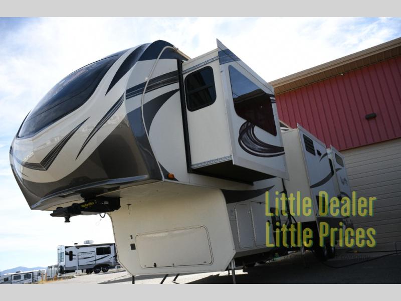 RV listing image