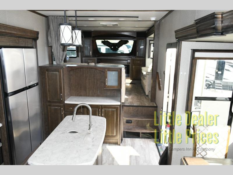 RV listing image