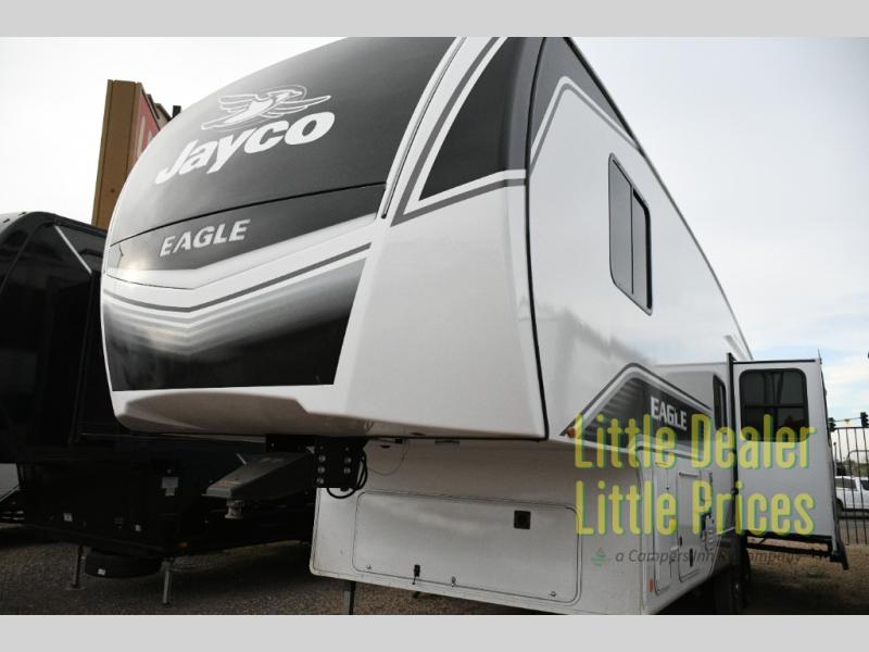 RV listing image