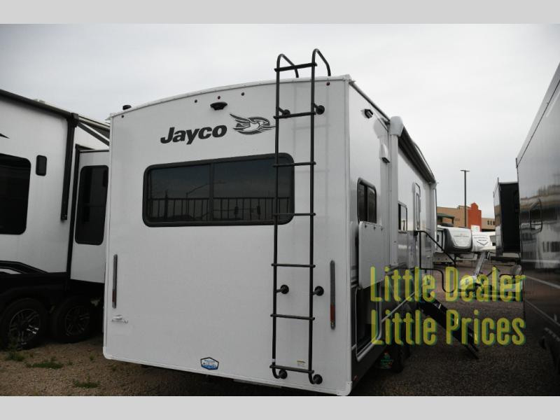 RV listing image