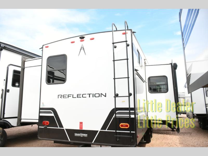 RV listing image