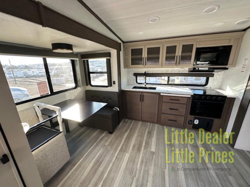 RV listing image