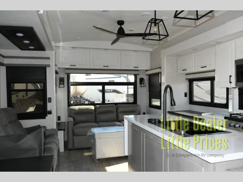 RV listing image