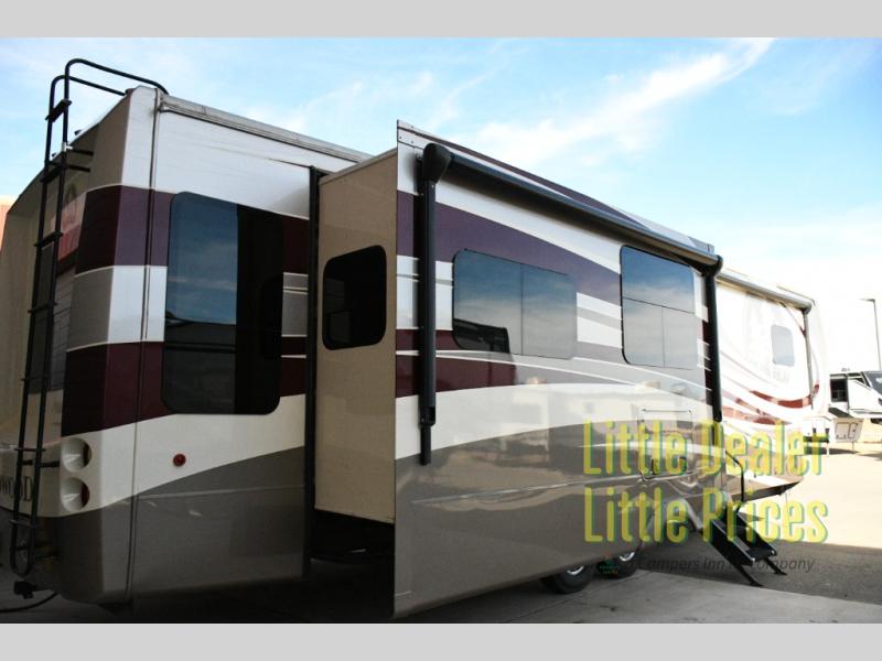 RV listing image