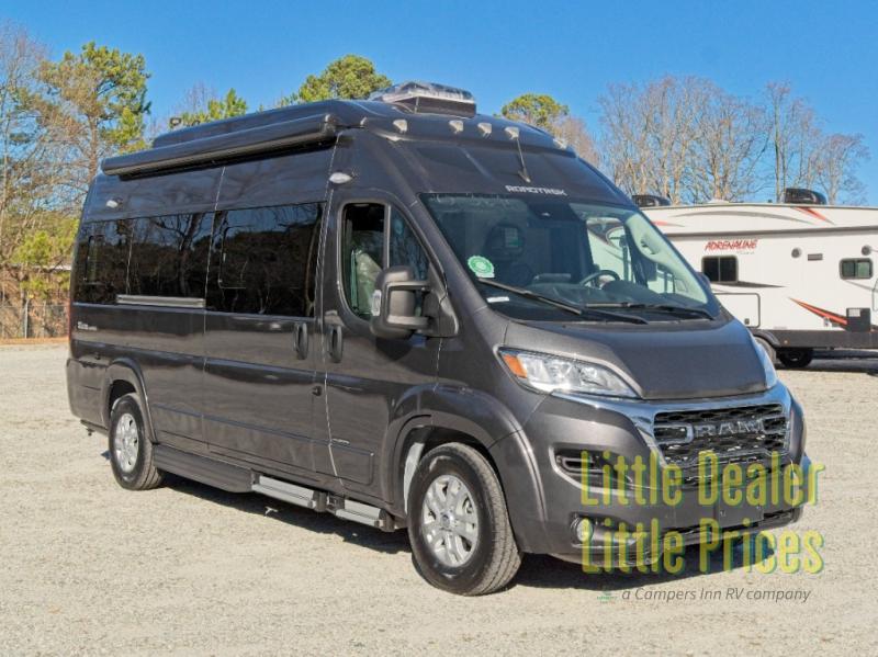 RV listing image