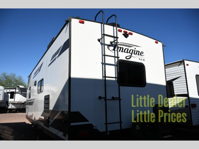 RV listing image