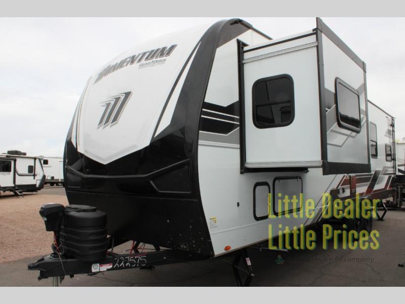 RV listing image