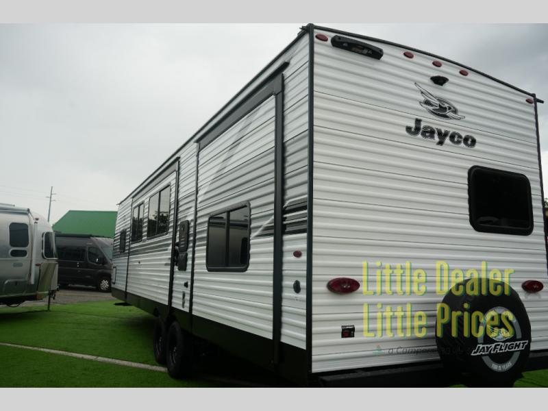 RV listing image